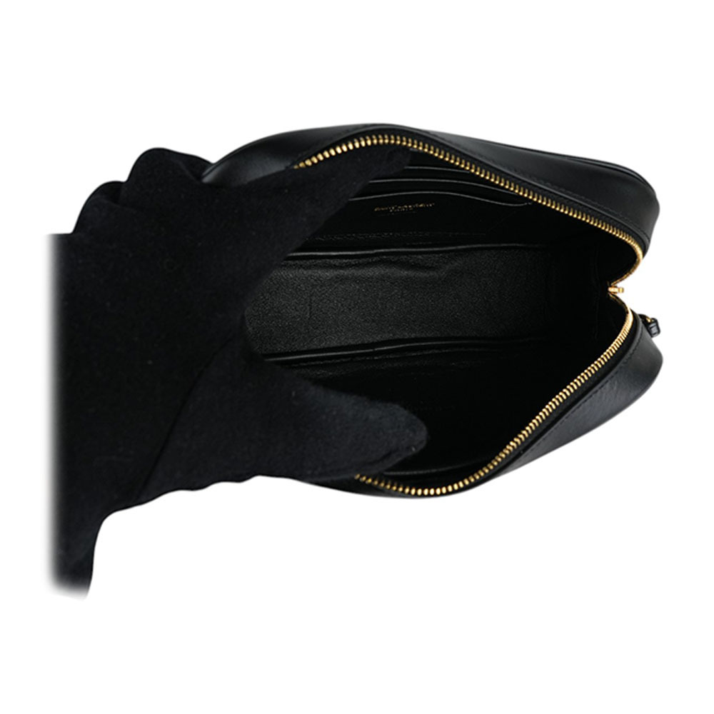 【YSL/Saint Laurent Paris】Mini Lou 金字V紋小牛皮相機包/斜背包(黑色) 748849 DV707 1000