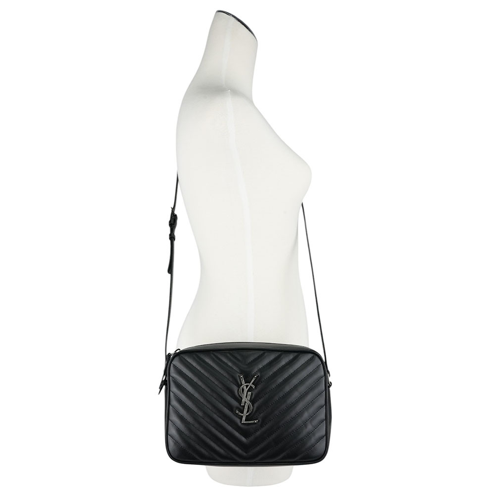 【YSL/Saint Laurent Paris】Lou 銀字V紋小牛皮相機包/斜背包(黑色) 761554 DV704 1000