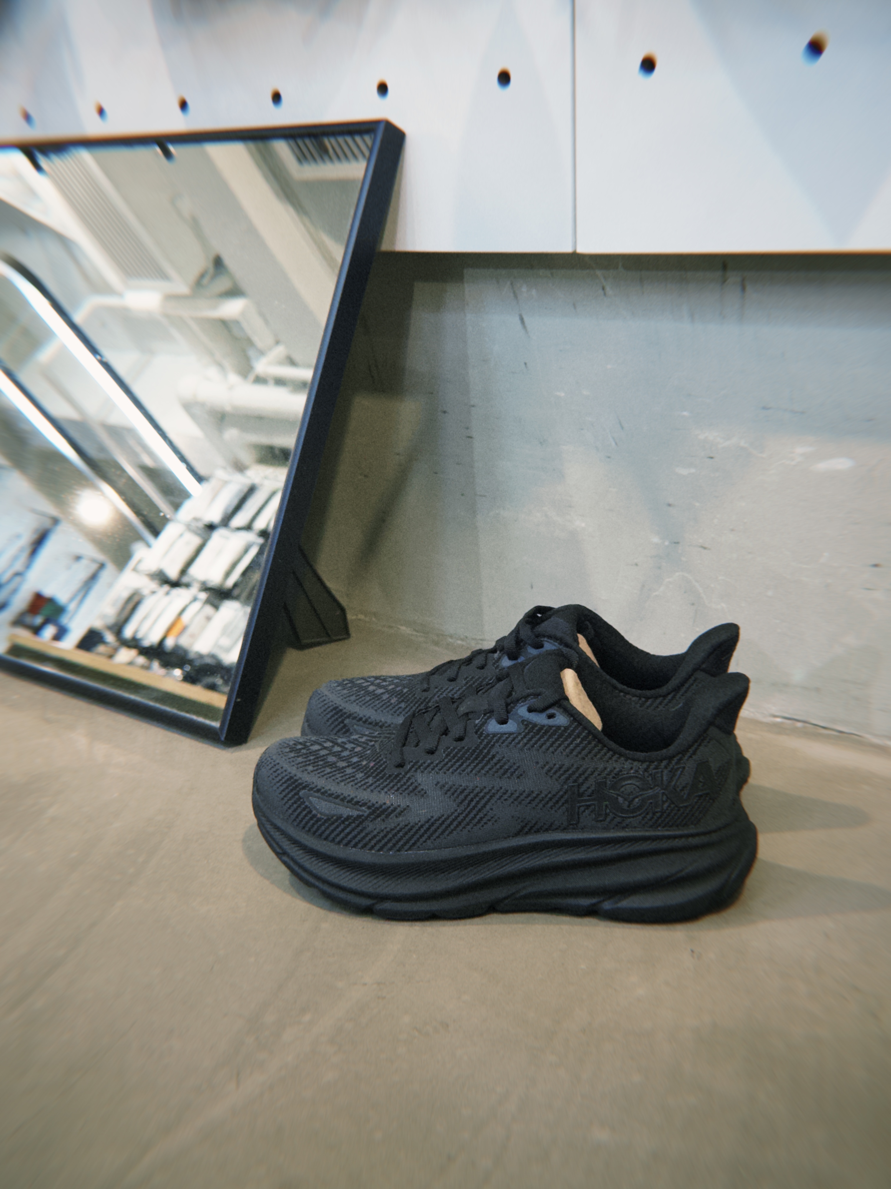 Hoka One One W Clifton 9 Black 1127896BBLC