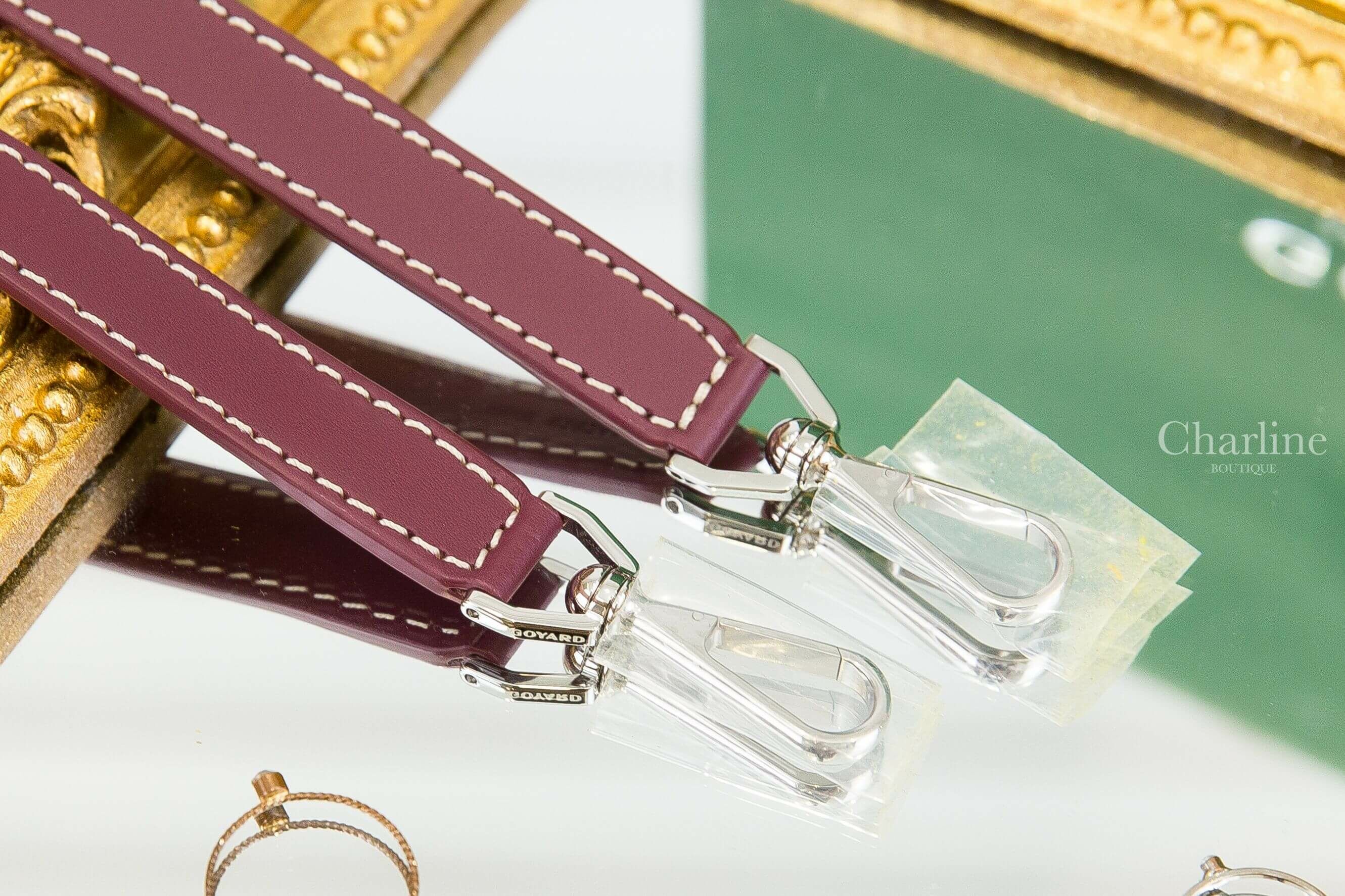 Goyard Cuir PM Strap 勃根地酒紅色皮革銀釦細版背帶