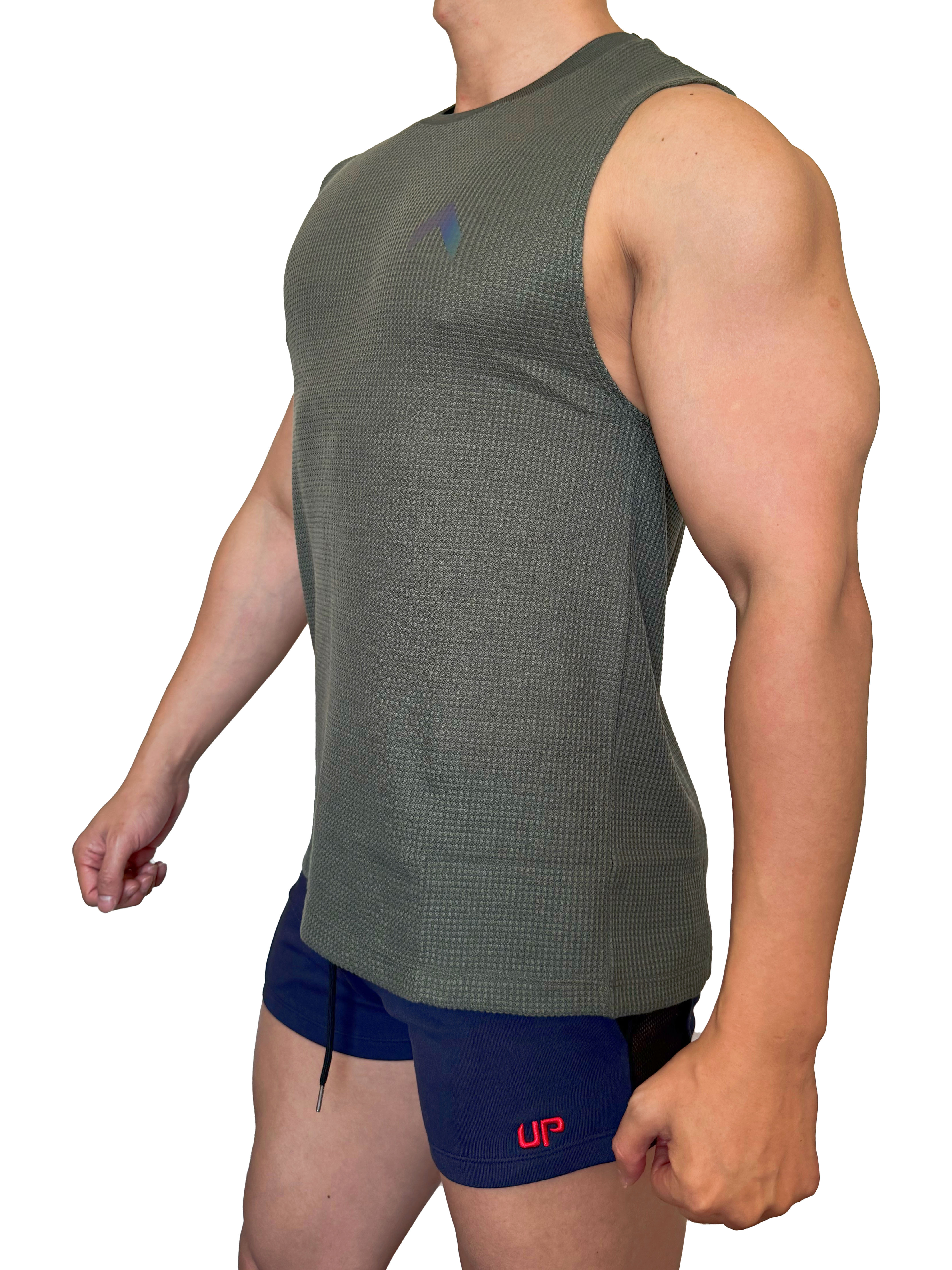 2025 全新系列 - GYMUP 窩夫格運動背心 08 灰綠