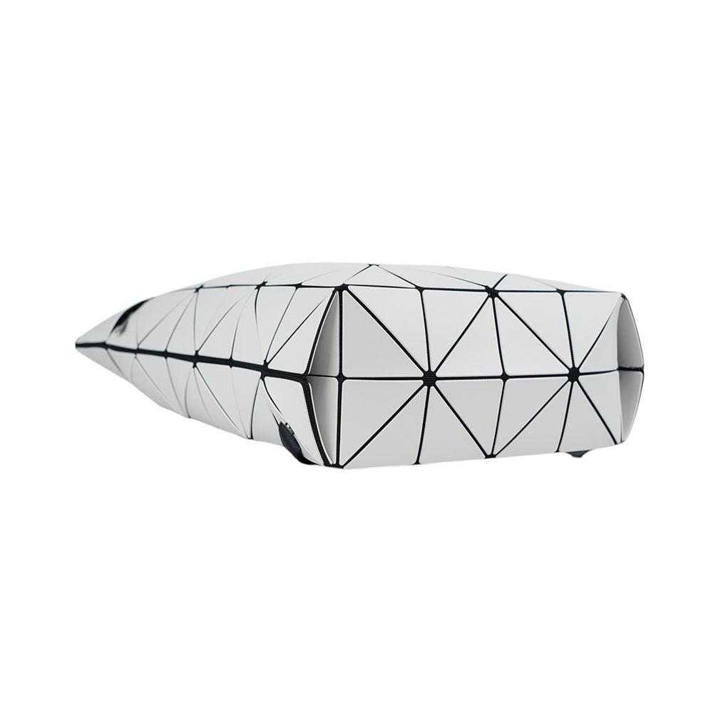 【ISSEY MIYAKE三宅一生】BAO BAO BLOCKY 啞光霧面拉鍊後背包(淺灰色)AG493 11