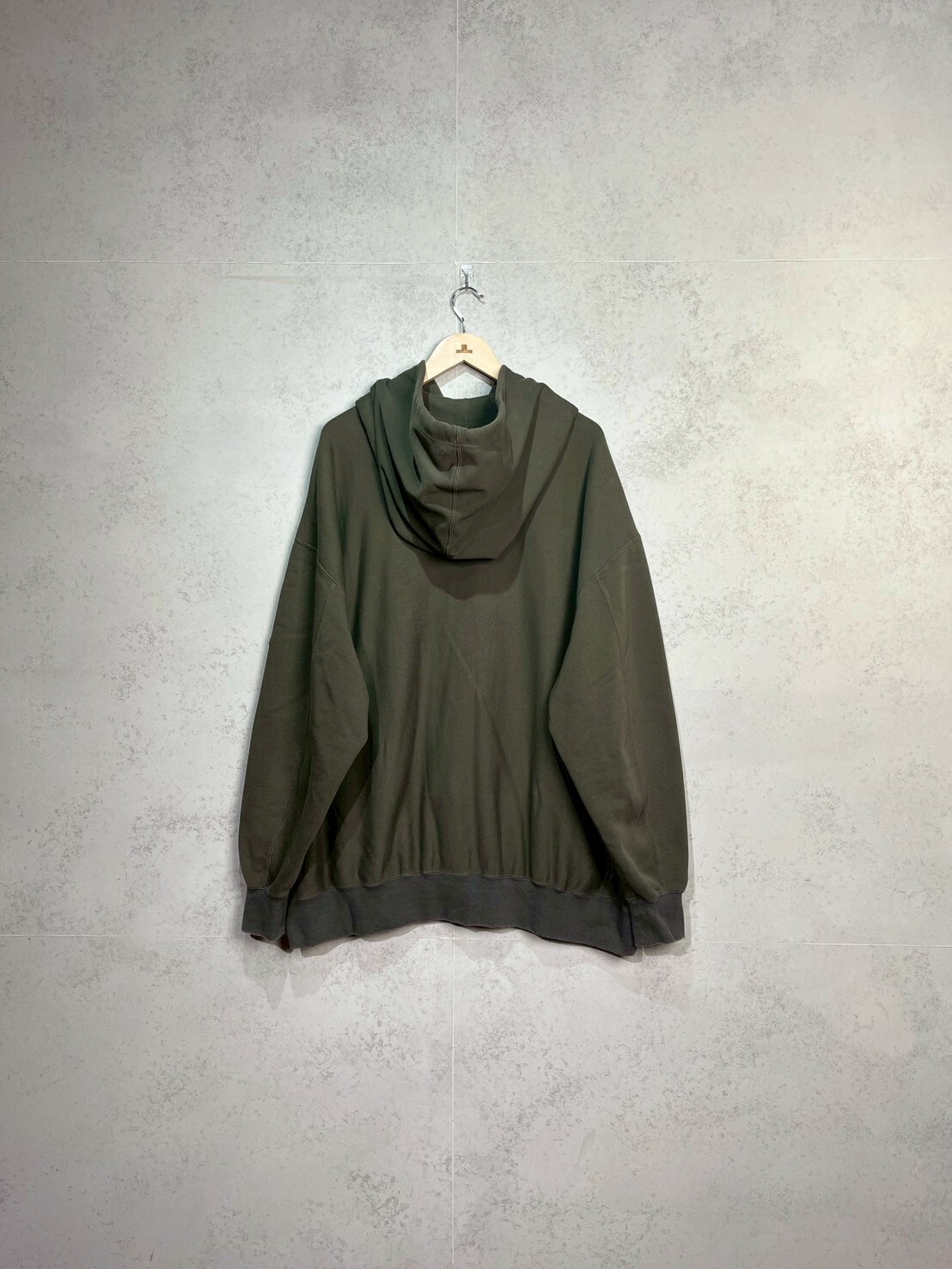 N.HOOLYWOOD COMPILE PULOVER HOODIE SIZE 40