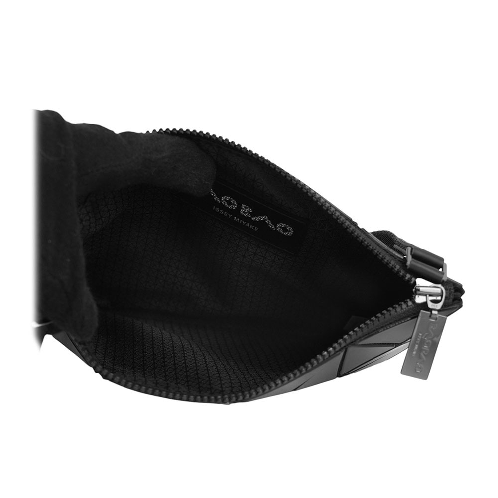 【ISSEY MIYAKE三宅一生】BAO BAO LUCENT 3X4 亮面斜背包(黑色)AG056 15