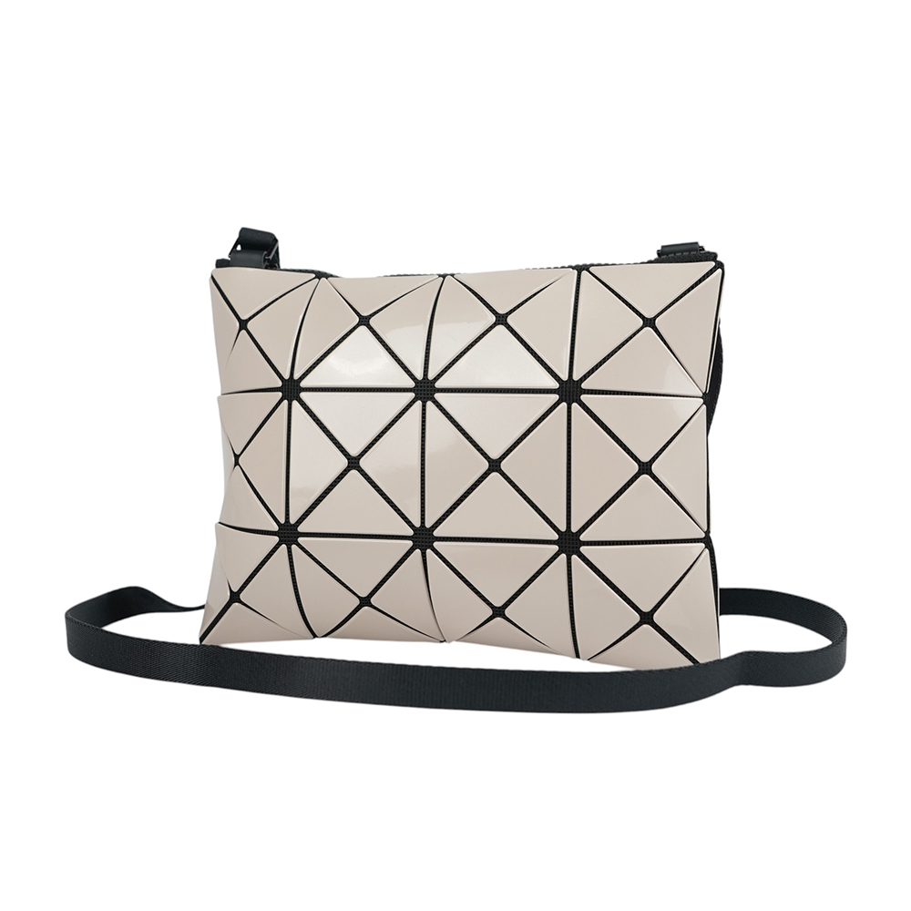 【ISSEY MIYAKE三宅一生】BAO BAO LUCENT 3X4 亮面斜背包(杏粉色)AG056 40