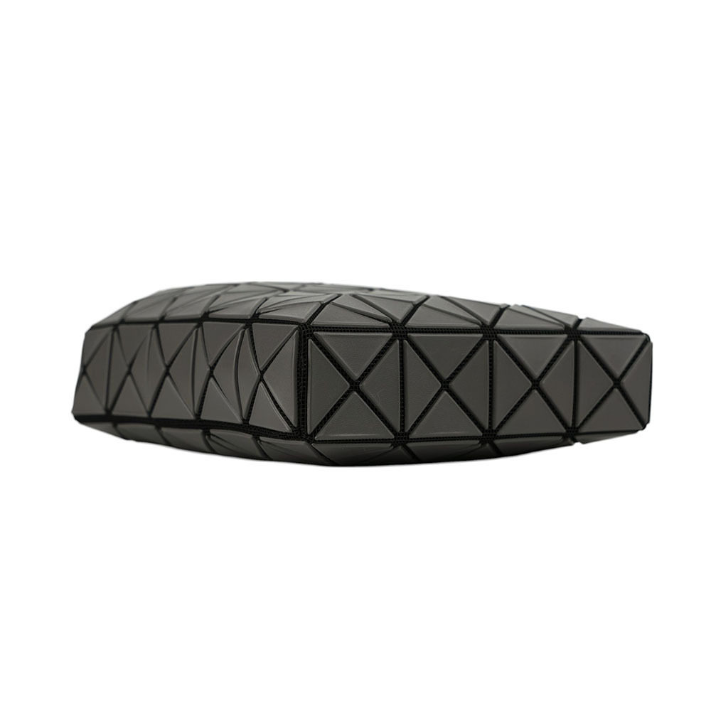 【ISSEY MIYAKE三宅一生】BAO BAO Prism 5x4 霧面斜背包(炭灰色)AG506 14