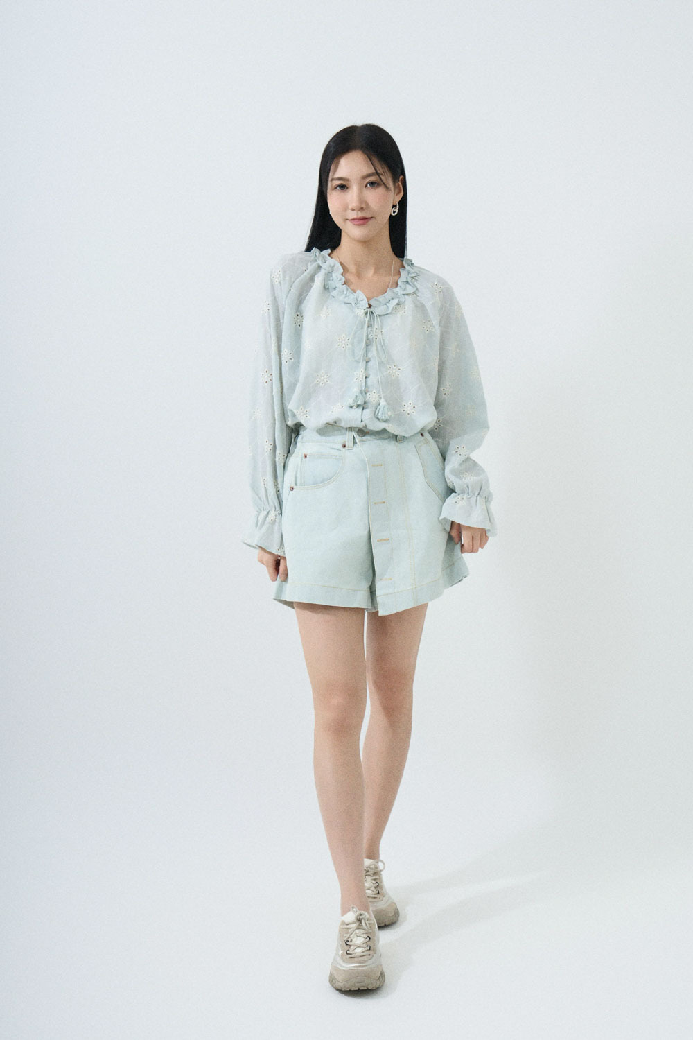 SS25_0108（上衣＋牛仔短褲）
