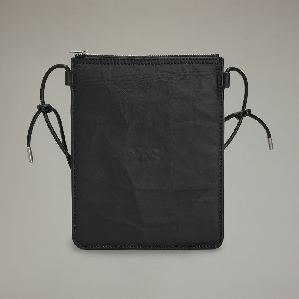 【 Y-3 CROSS BODY 皺褶皮革斜背袋 - 黑 】