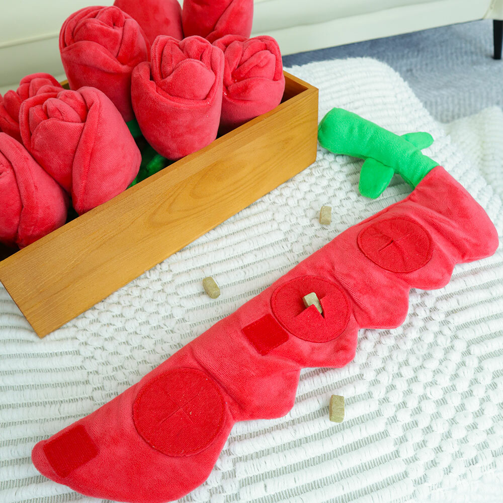 Rose Hide and Seek Toy, Valentine's Day  Gift, Squeaky Crinkle Enrichment Snuffle Mat, for Small Medium Large Dogs