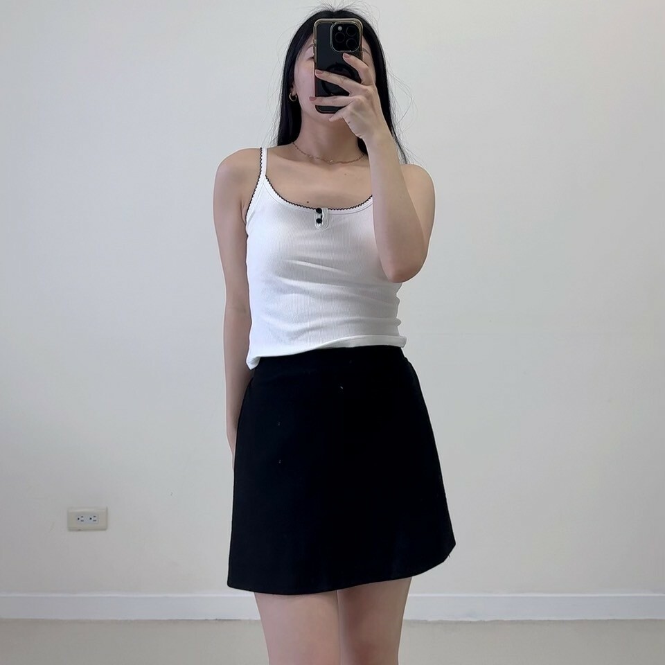 花邊雙釦可愛（bratop）（現貨）