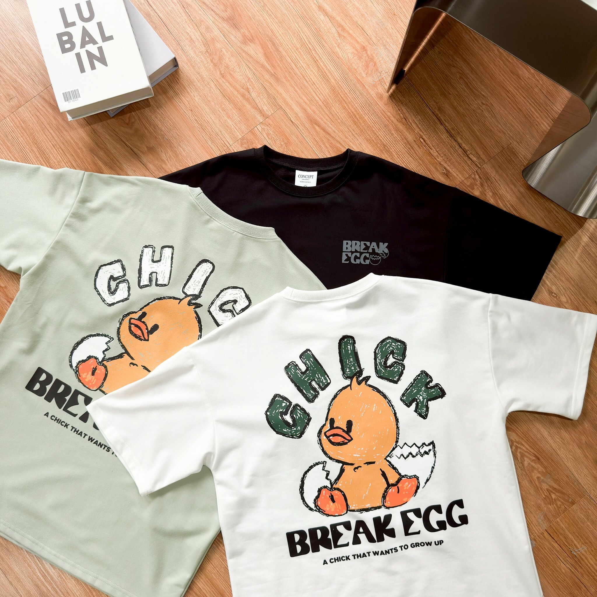 自訂款 CHICK蛋殼鴨塗鴉感短T IM80920