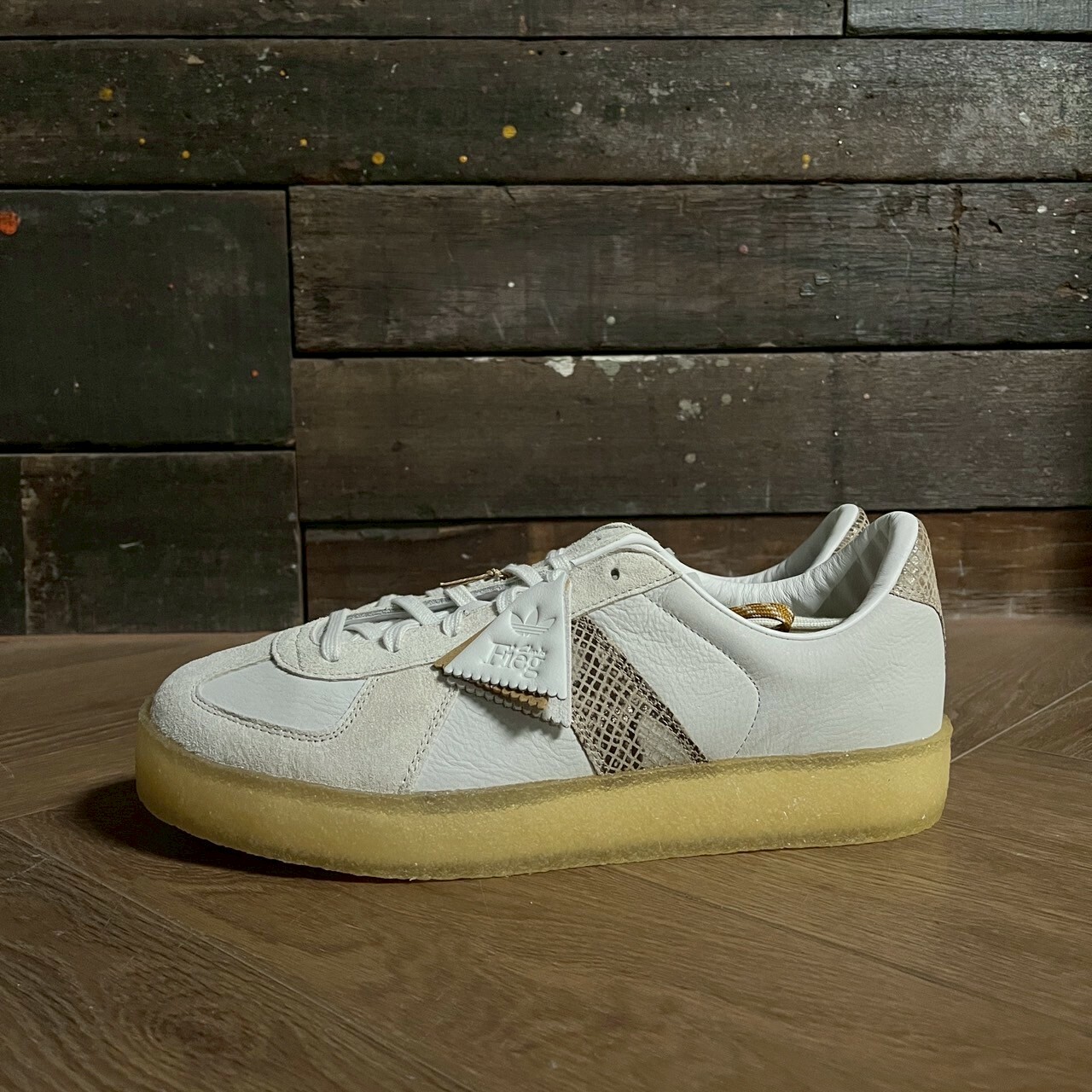 adidas Clarks 8th Street BW Army SIZE 30CM