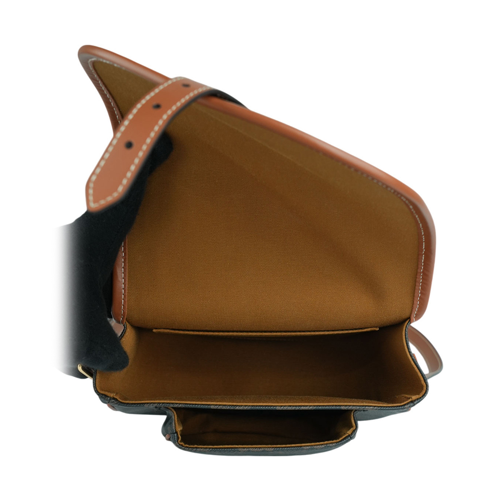 【CELINE】Folco Triomphe帆布小牛皮飾邊釦式馬鞍包(焦糖色)191502BZJ.04LU