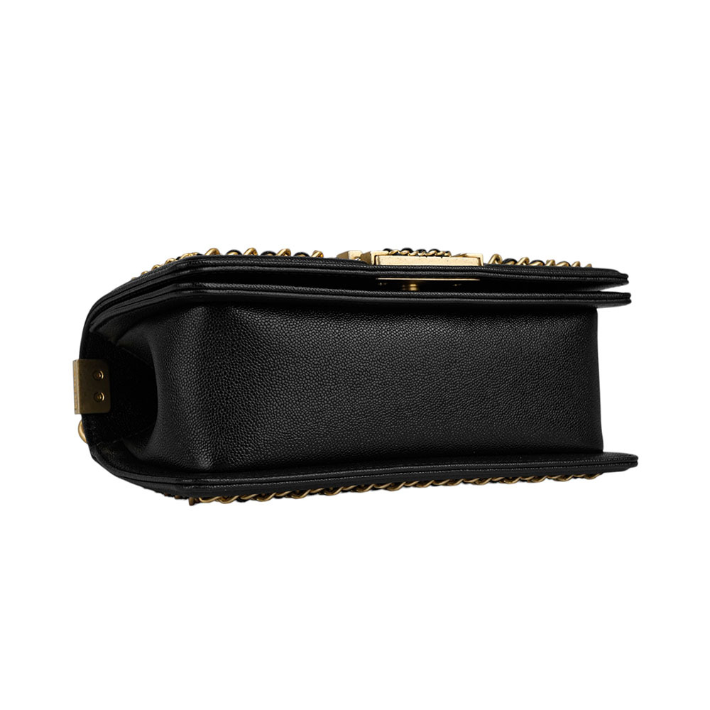 【CHANEL】金釦荔枝牛皮皮穿鍊設計 Boy Chanel 20cm(黑色)A67085 B10194 94305