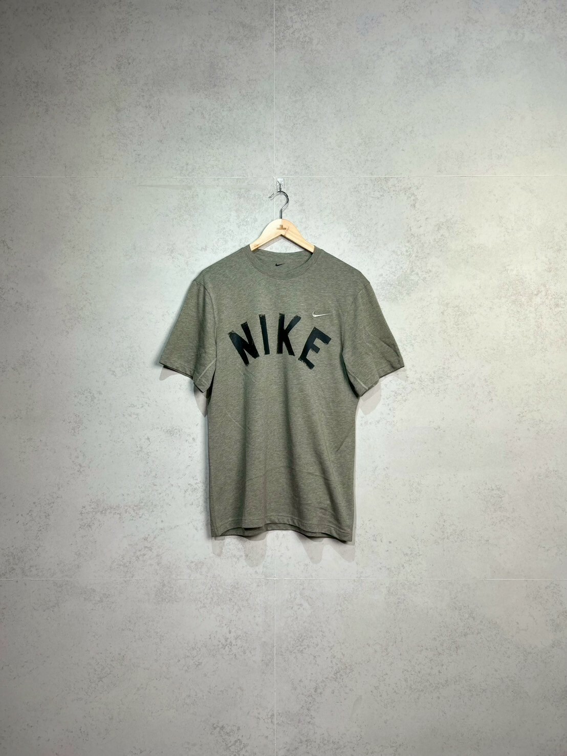 Nike Primary Swoosh Dri-FIT Tee SIZE M