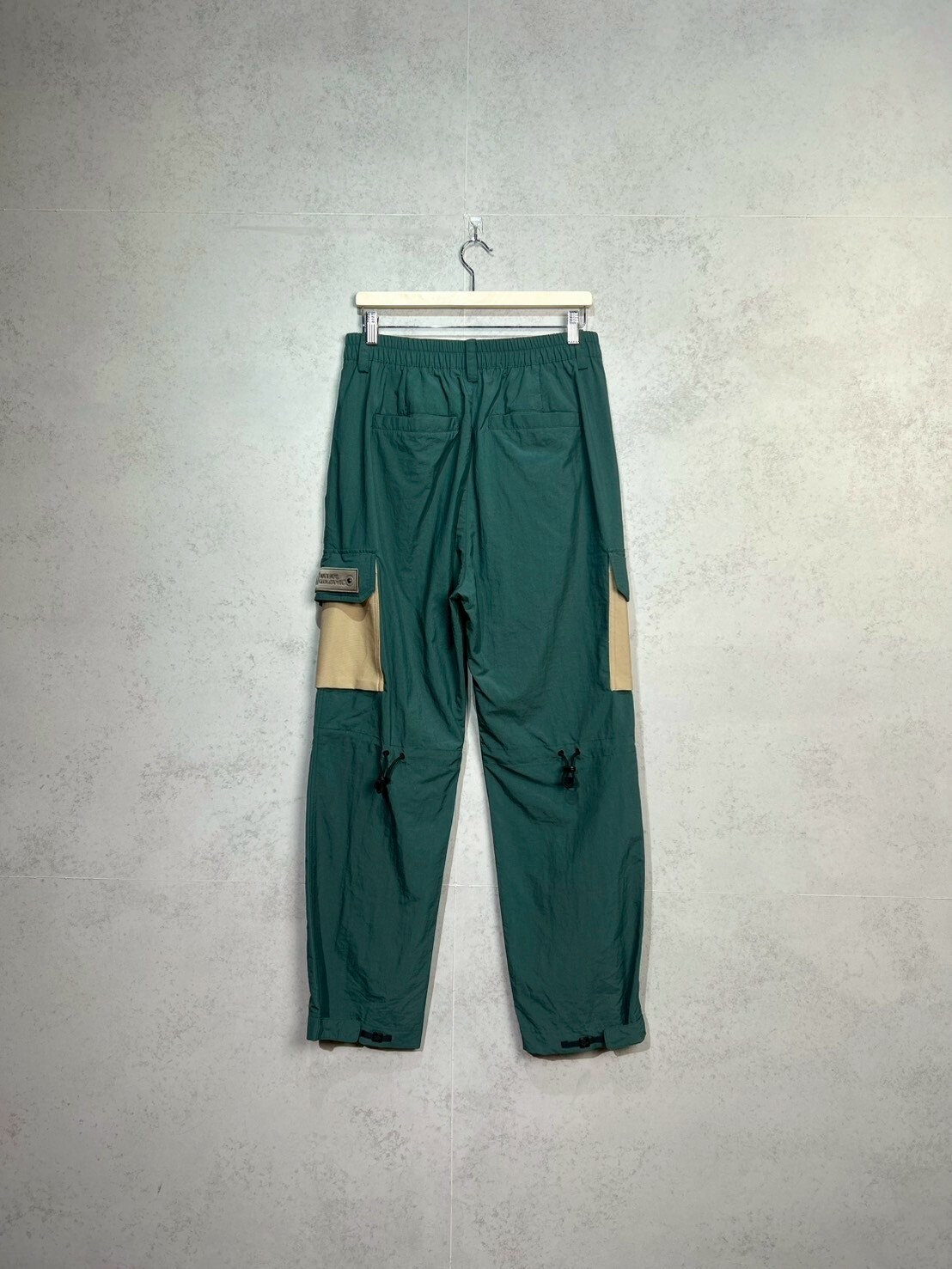 NATIONAL GEOGRAPHIC FILMMAKER POCKET PANTS SIZE S