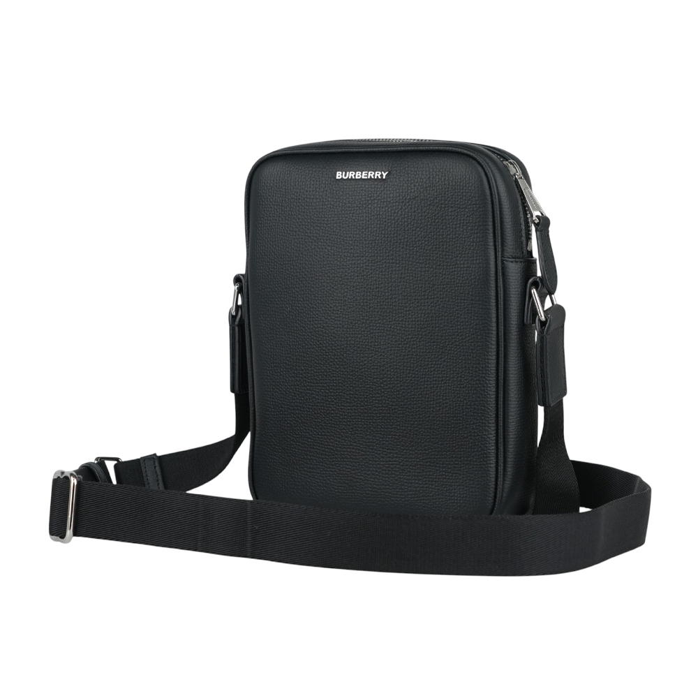 【BURBERRY】Paddy 銀字素面牛皮直式斜背包(黑色) 80840681