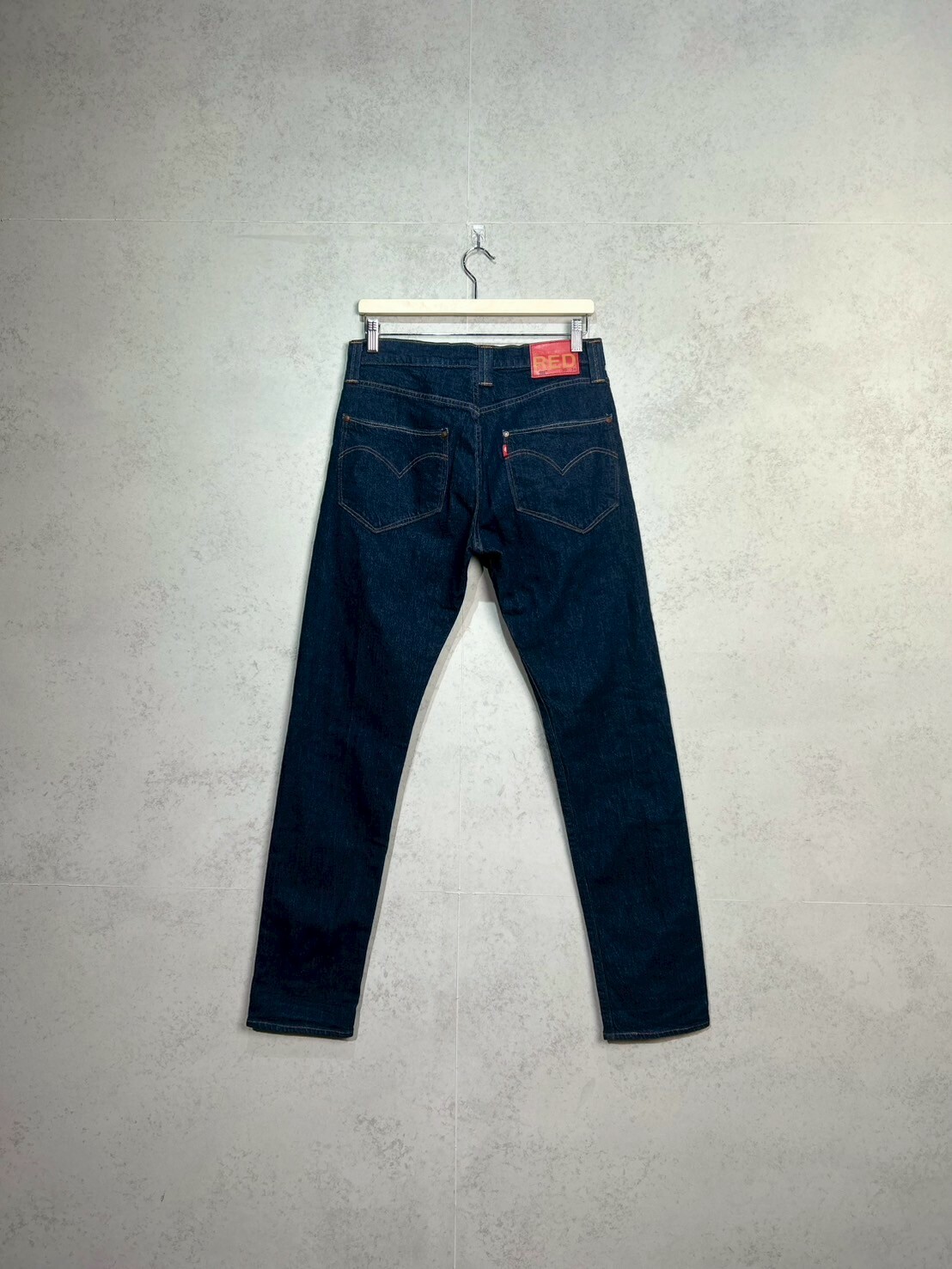 LEVI'S Red 502 Taper Jeans SIZE W30