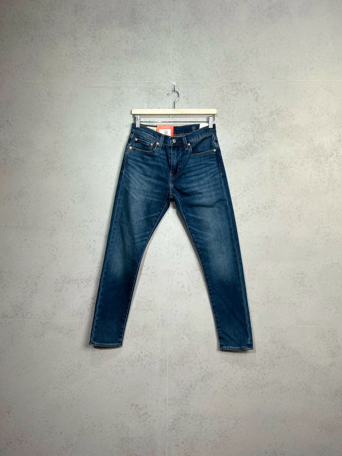 Levi’s 512 Slim Taper Jeans SIZE W28