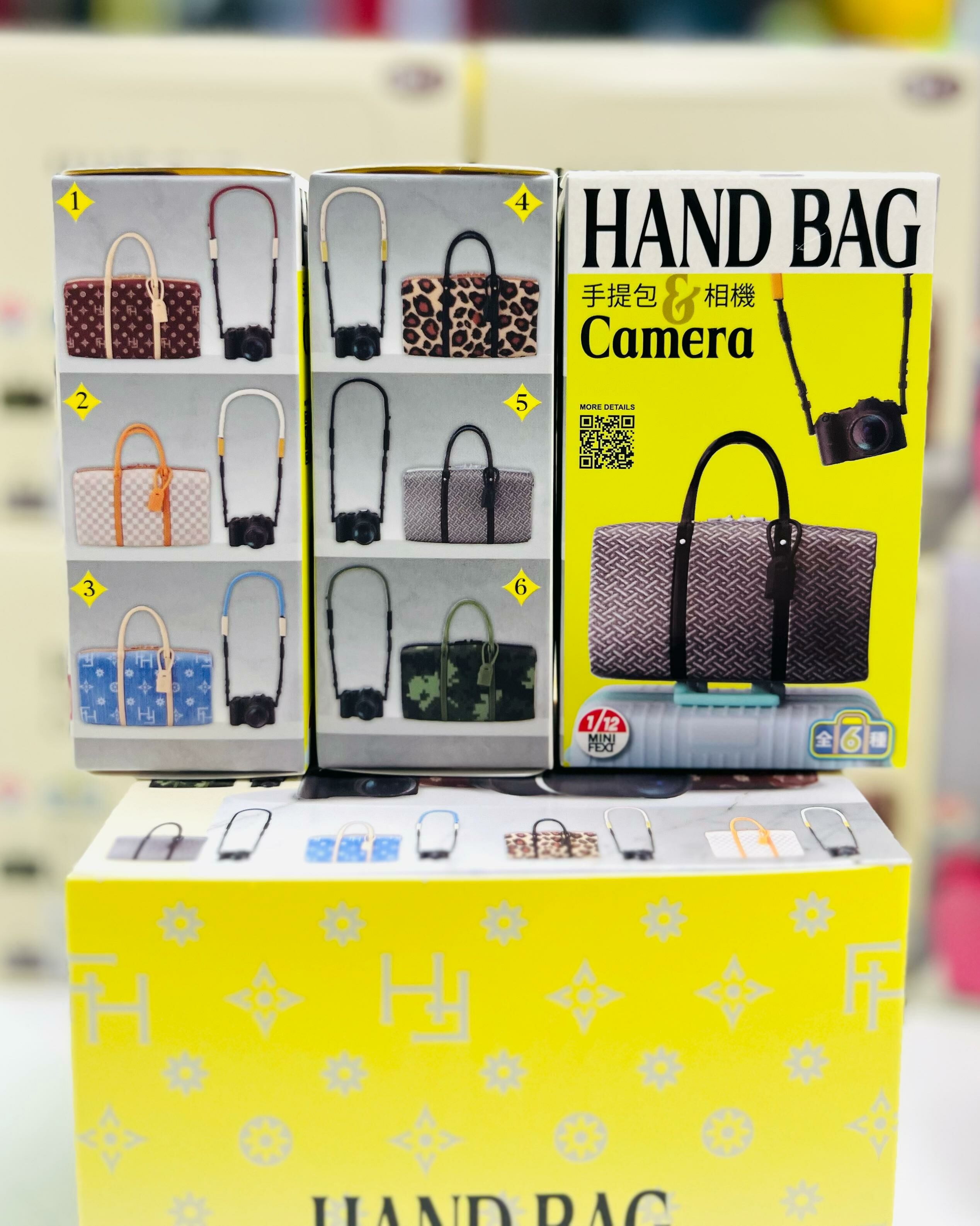 1/12 Mini FEXT Handbag & Camera  ( FEXT HOBBY )