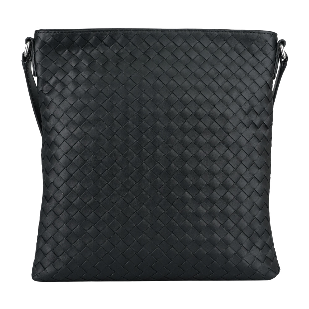 【BOTTEGA VENETA】小牛皮編織寬背帶斜背包(黑色) 577534 V4651 8803