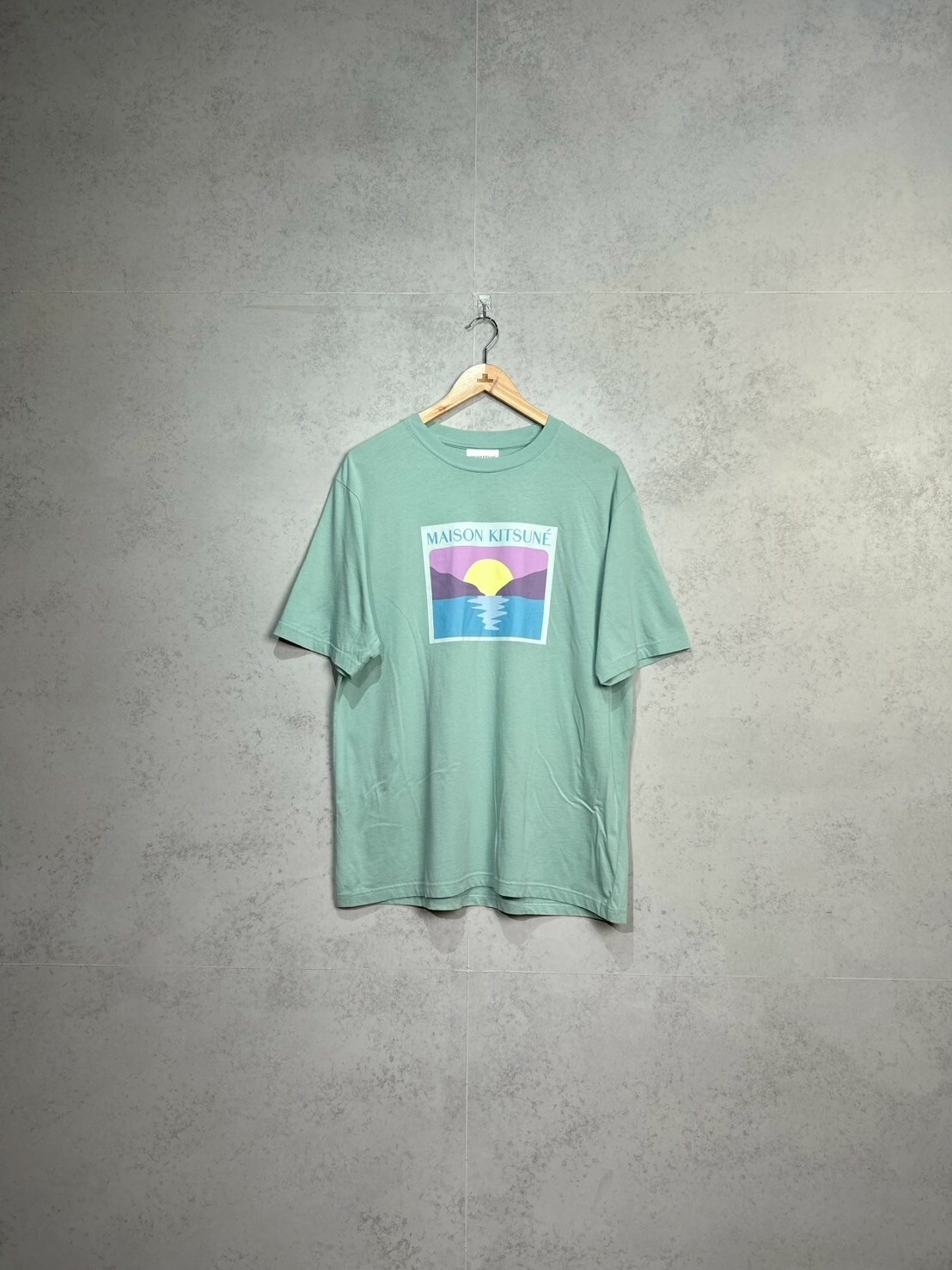 Maison Kitsuné Sunset Postcard Printed Cotton-Jersey T-Shirt SIZE M