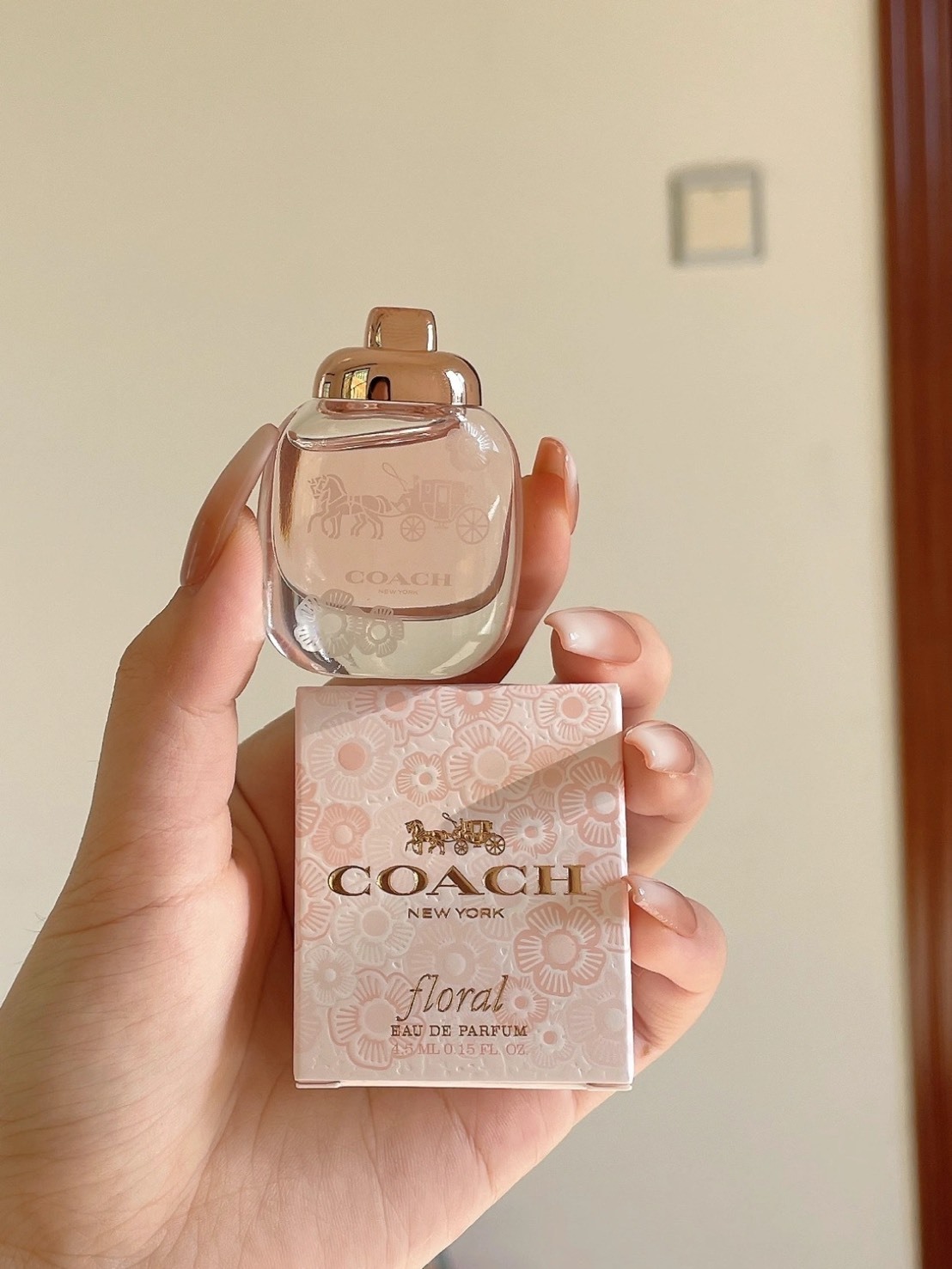 COACH 紐約霧隱玫瑰淡香水 EDT 花香調