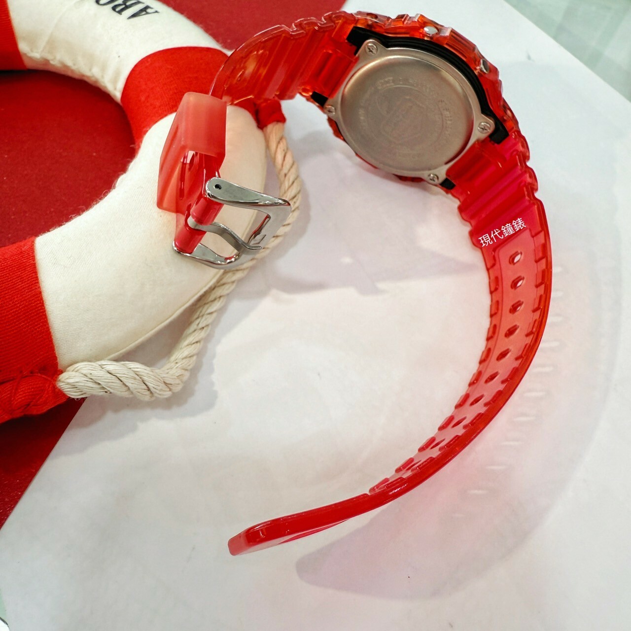 【G-SHOCK】DW-5600系列半透明視覺運動腕錶 DW-5600SB-4D 42.8mm 現代鐘錶