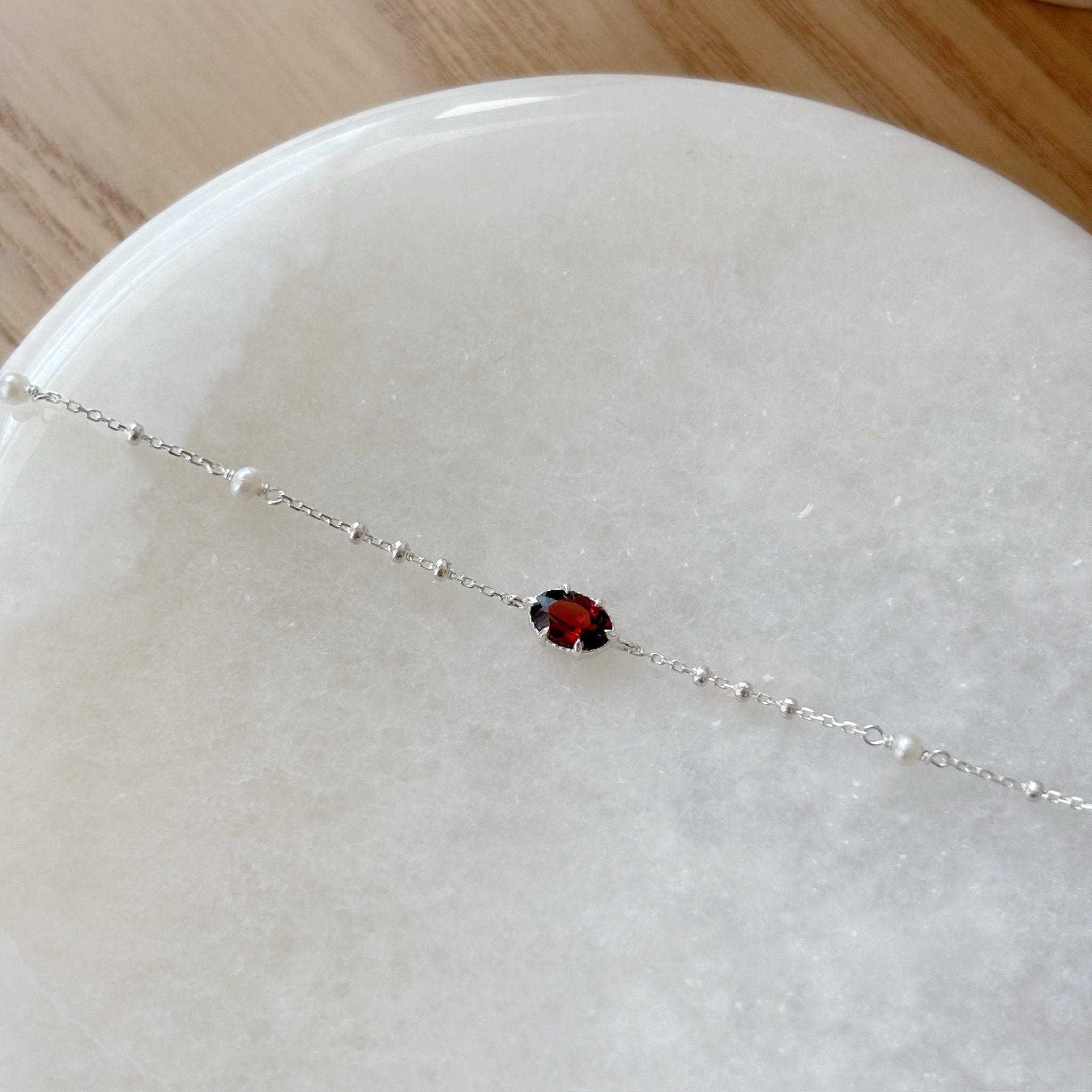 六爪小橢圓石榴石珍珠手鍊