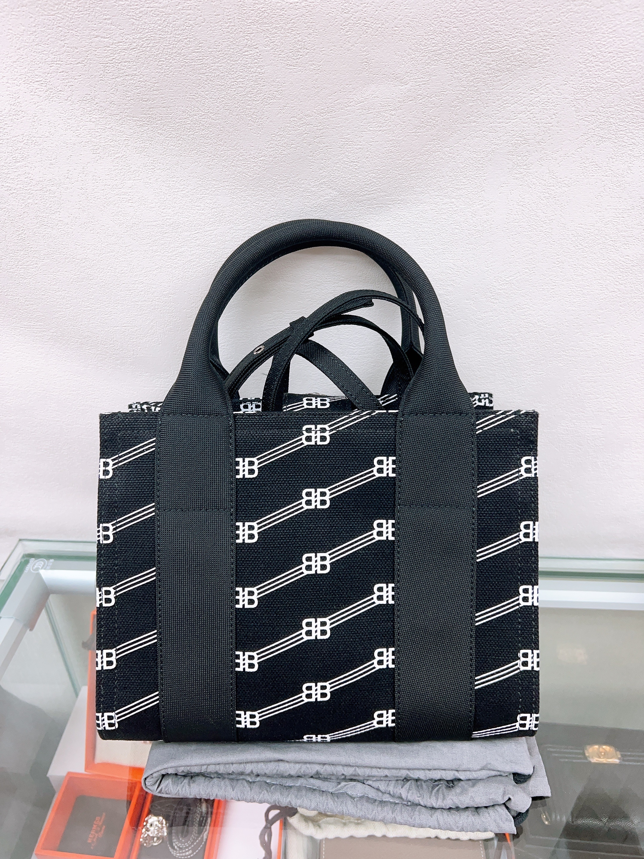 *Unused* Balenciaga BB tote canvas black