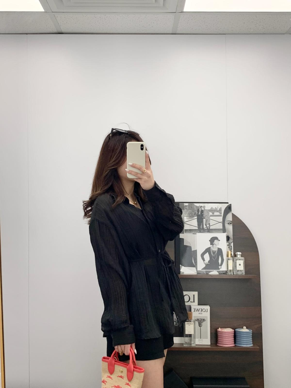 透薄木紋綁繩恤衫(黑色)