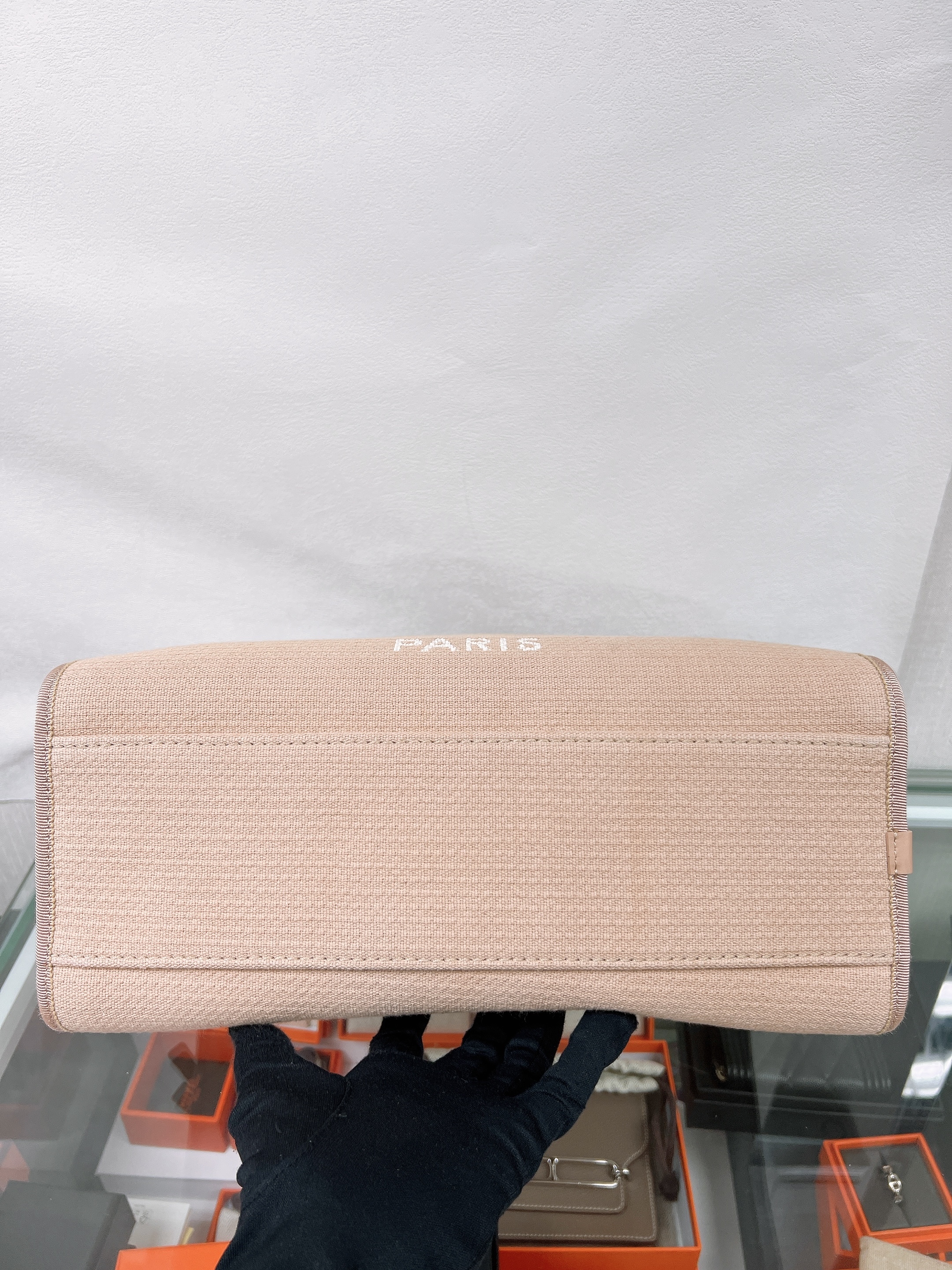 *Unused* Chanel deauville bowling tote beige