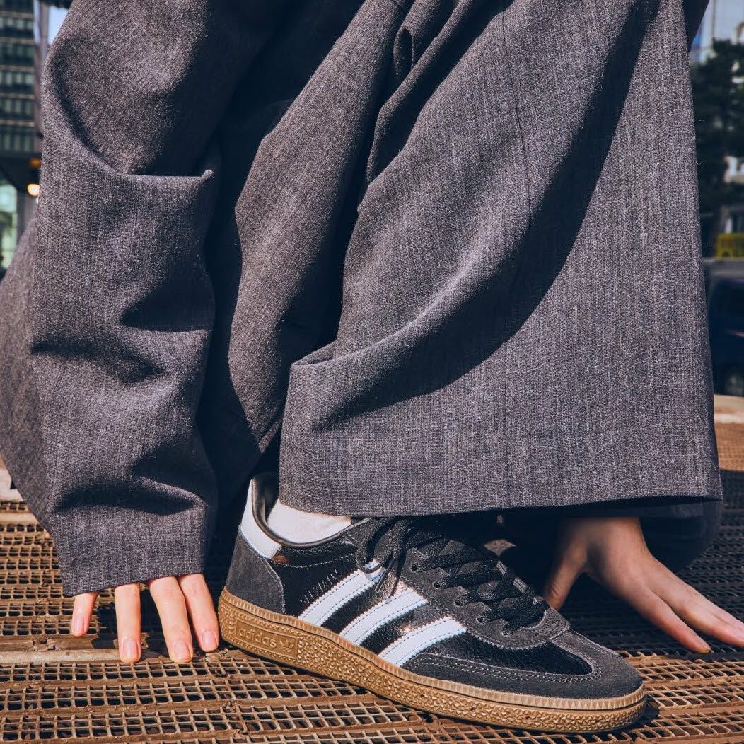 ADIDAS HANDBALL SPEZIAL 液態碎黑 黑白 裂紋 焦糖底 男女鞋 JR6512 / 預購