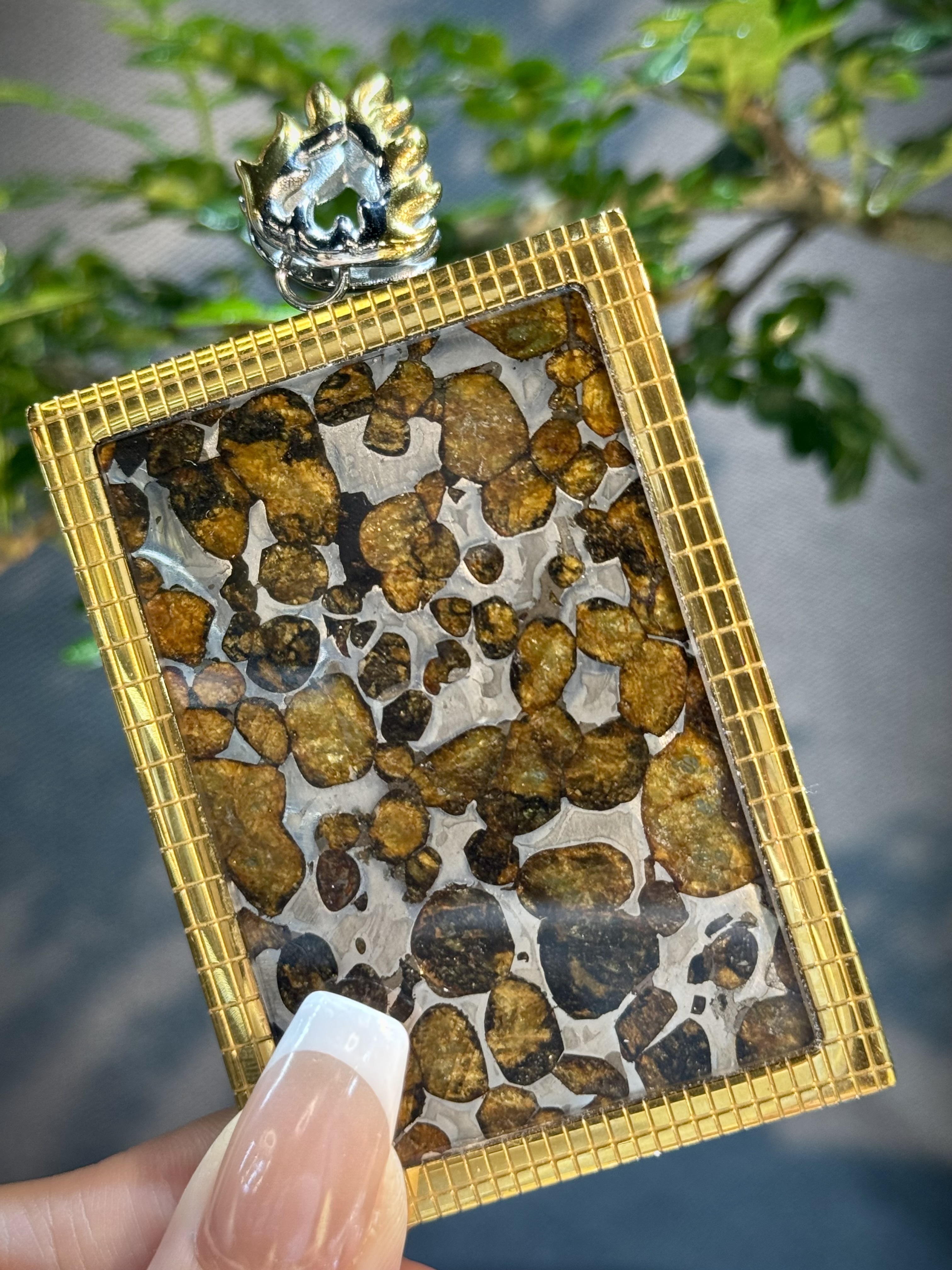 頂級橄欖隕石吊墜 6012