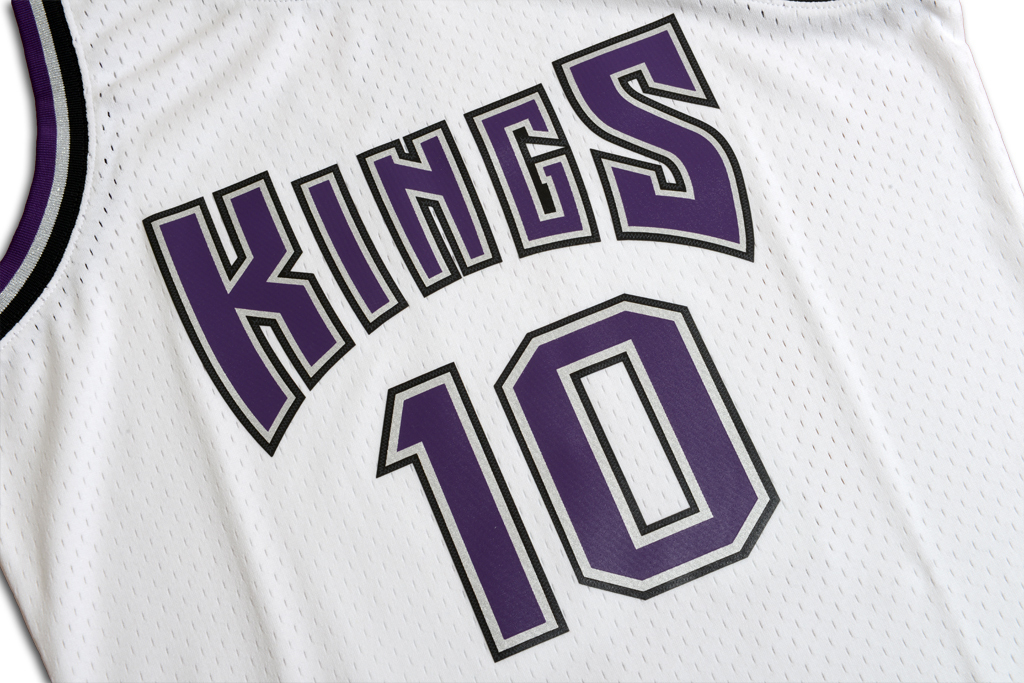 Mitchell & Ness 沙加緬度國王隊 Mike Bibby 2001-2002 復刻 Swingman 球衣