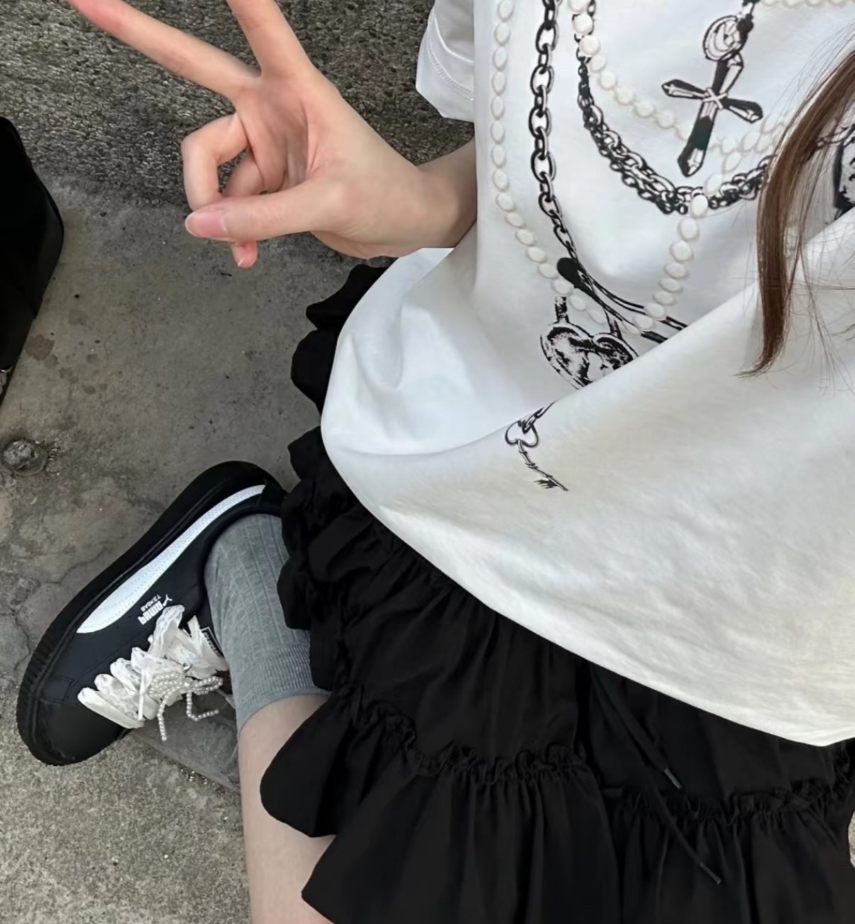 PUMA Mostro 黑色女款 潮感低幫板鞋