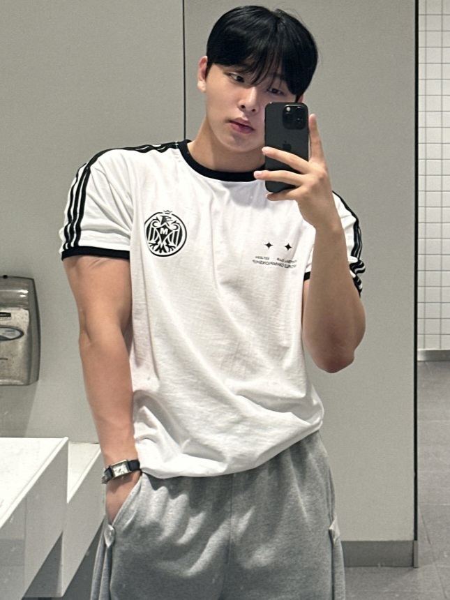 鷹翼納格朗田徑短袖T卹