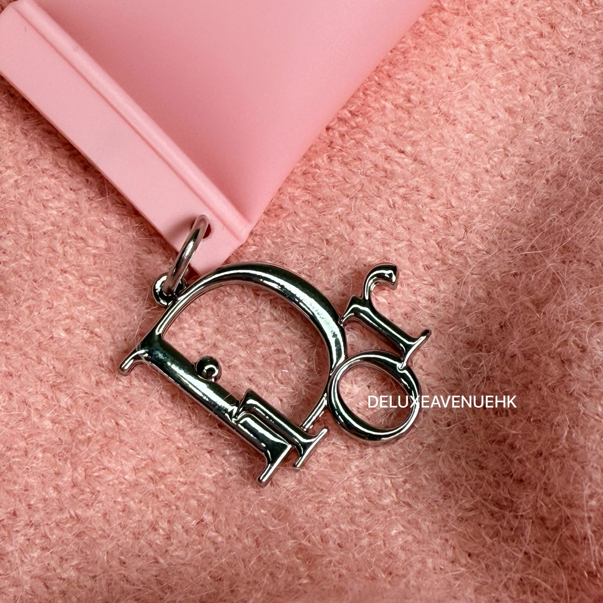 Dior 最新粉嫩唇霜