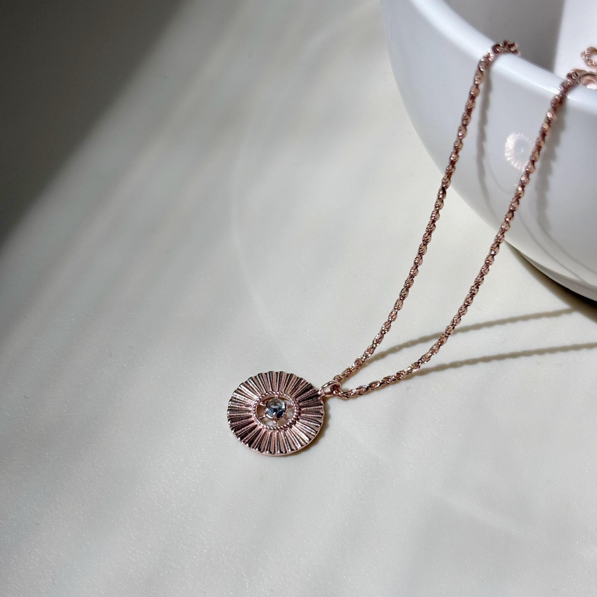 Sunflaire倫敦托帕石水波紋項鍊