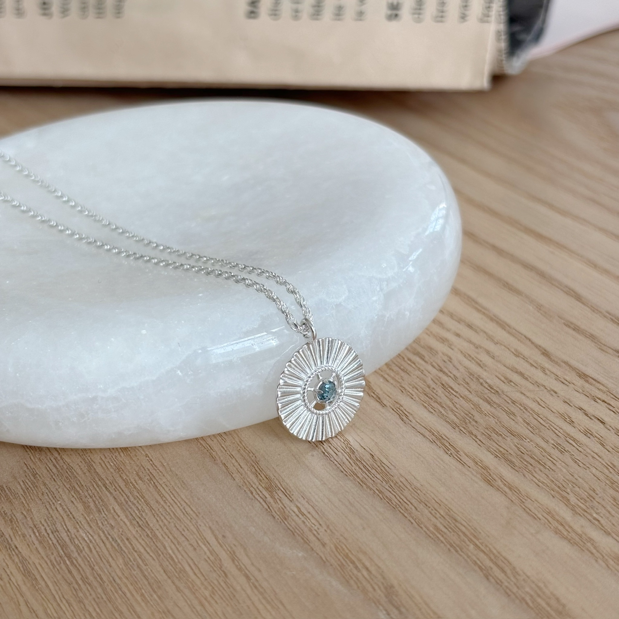 Sunflaire倫敦托帕石水波紋項鍊