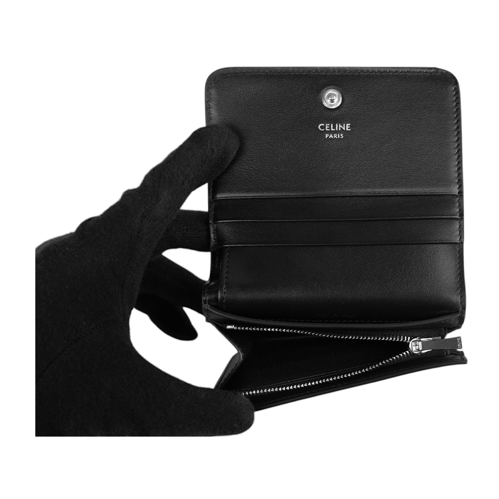 【CELINE】TRIOMPHE 銀釦小牛皮拉鍊零錢袋二折凱旋門短夾(黑色) 10K623DPV.38DI