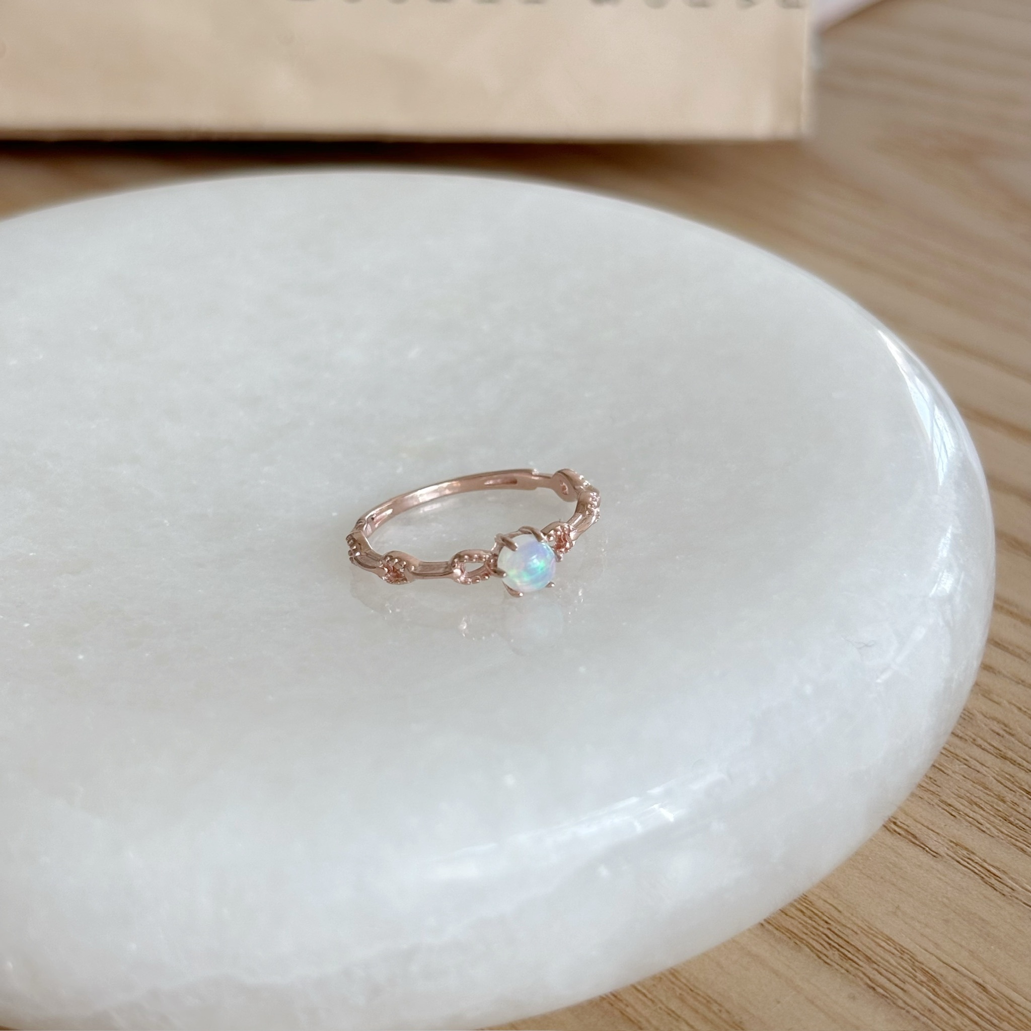 Rosette歐泊石戒指