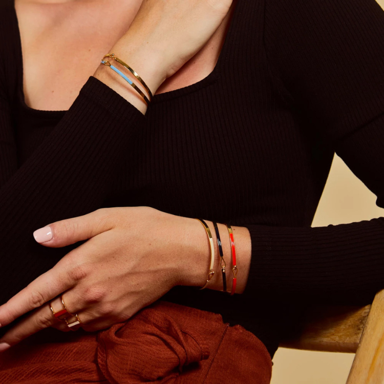 Lily 水滴型釦式琺瑯鍍金手環