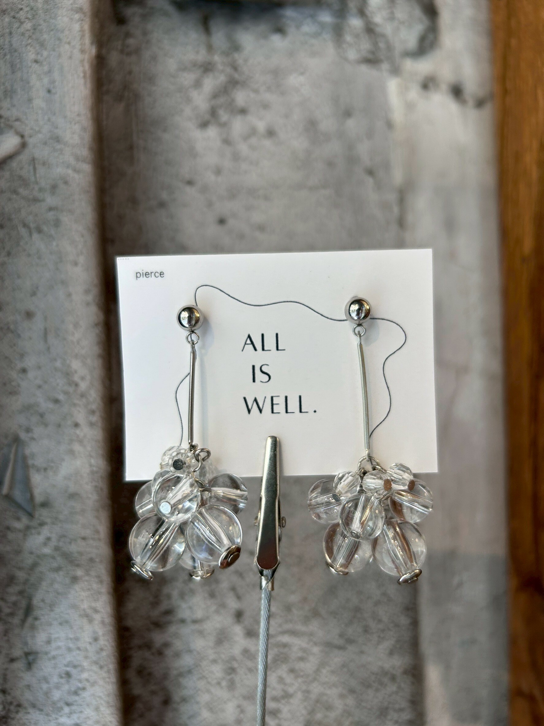 [ALL IS WELL.] bubble. | 耳針 | NO.15