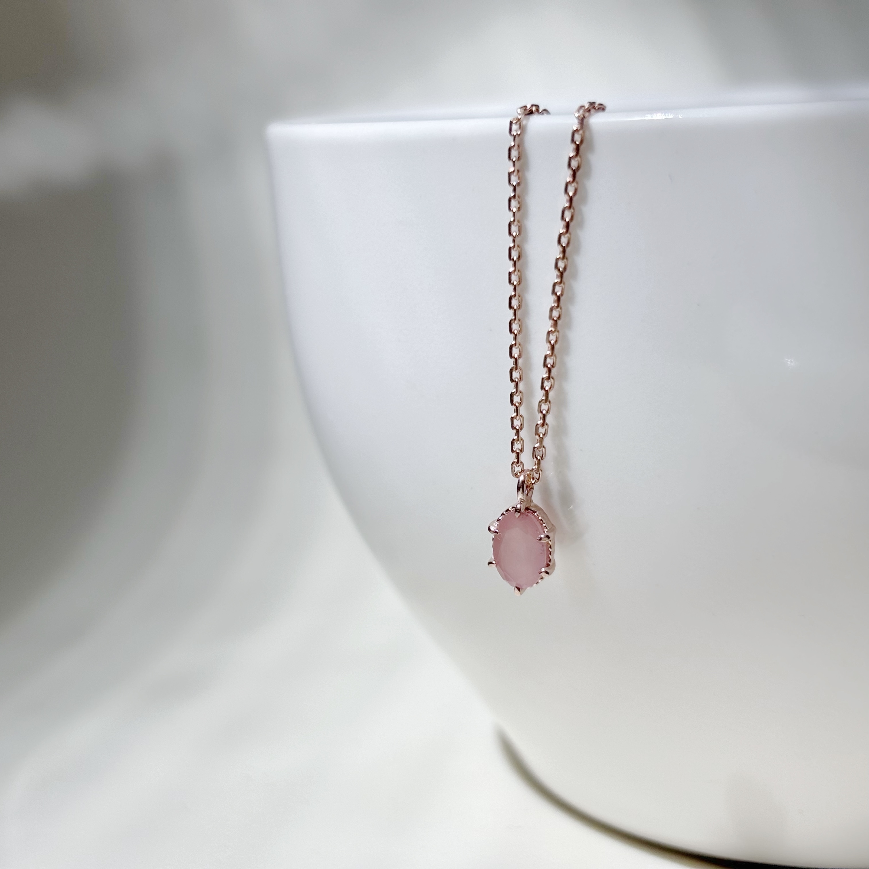 六爪小橢圓粉紅石英項鍊