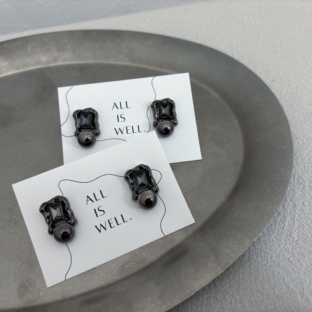 [ALL IS WELL.] mini. | 耳針 | NO.20