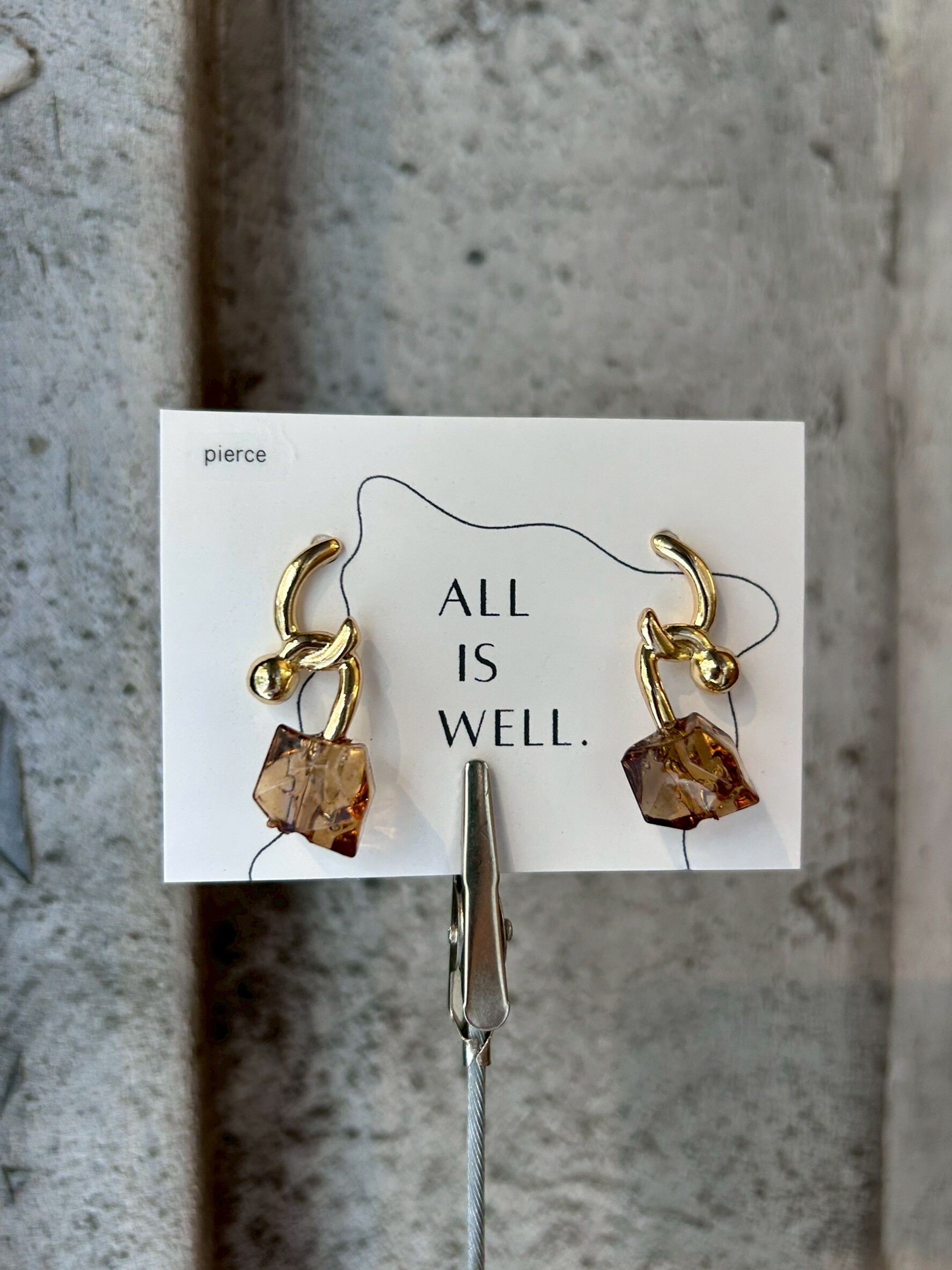 [ALL IS WELL.] join. | 耳針 | NO.24