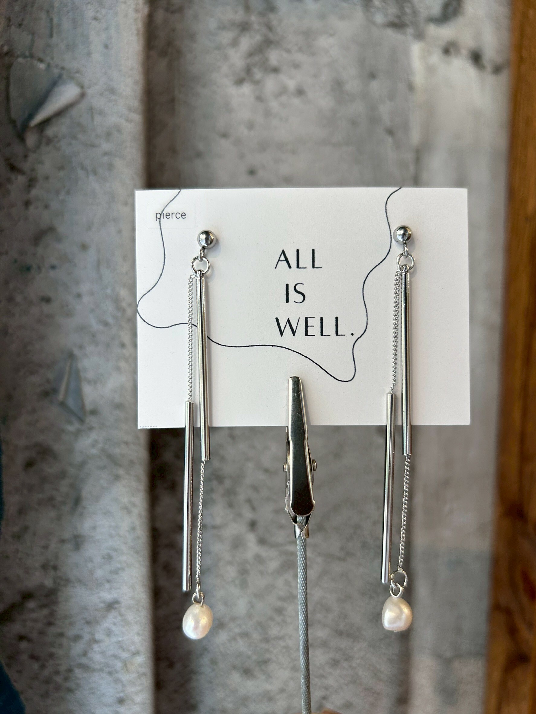 [ALL IS WELL.] shiii. | 耳針 | NO.25