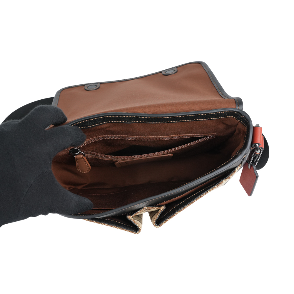 【COACH】Sprint Map 25 緹花布拼皮革翻蓋斜背包(卡其/黑色) CE534 QBV1R