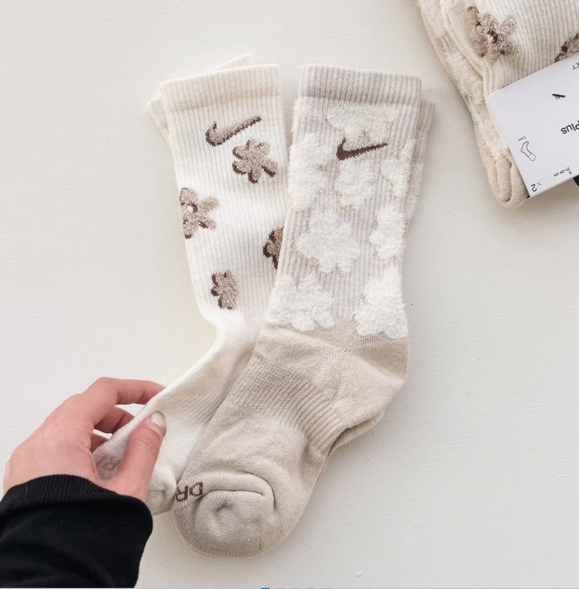 KTQ STORE ‧ Nike Everyday Plus Socks 一組兩雙 FN9136-900